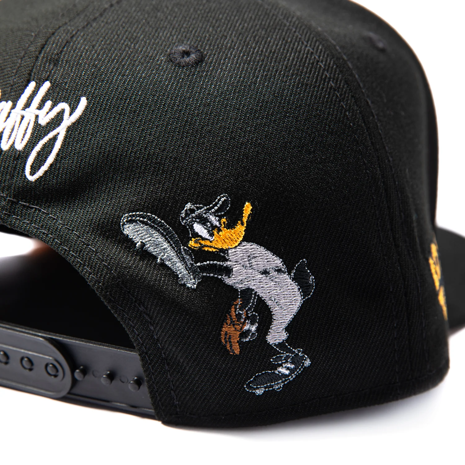 New Era 9Fifty Looney Tunes Arizona Diamondbacks Daffy Patch Snapback Hat - Black - Image 5