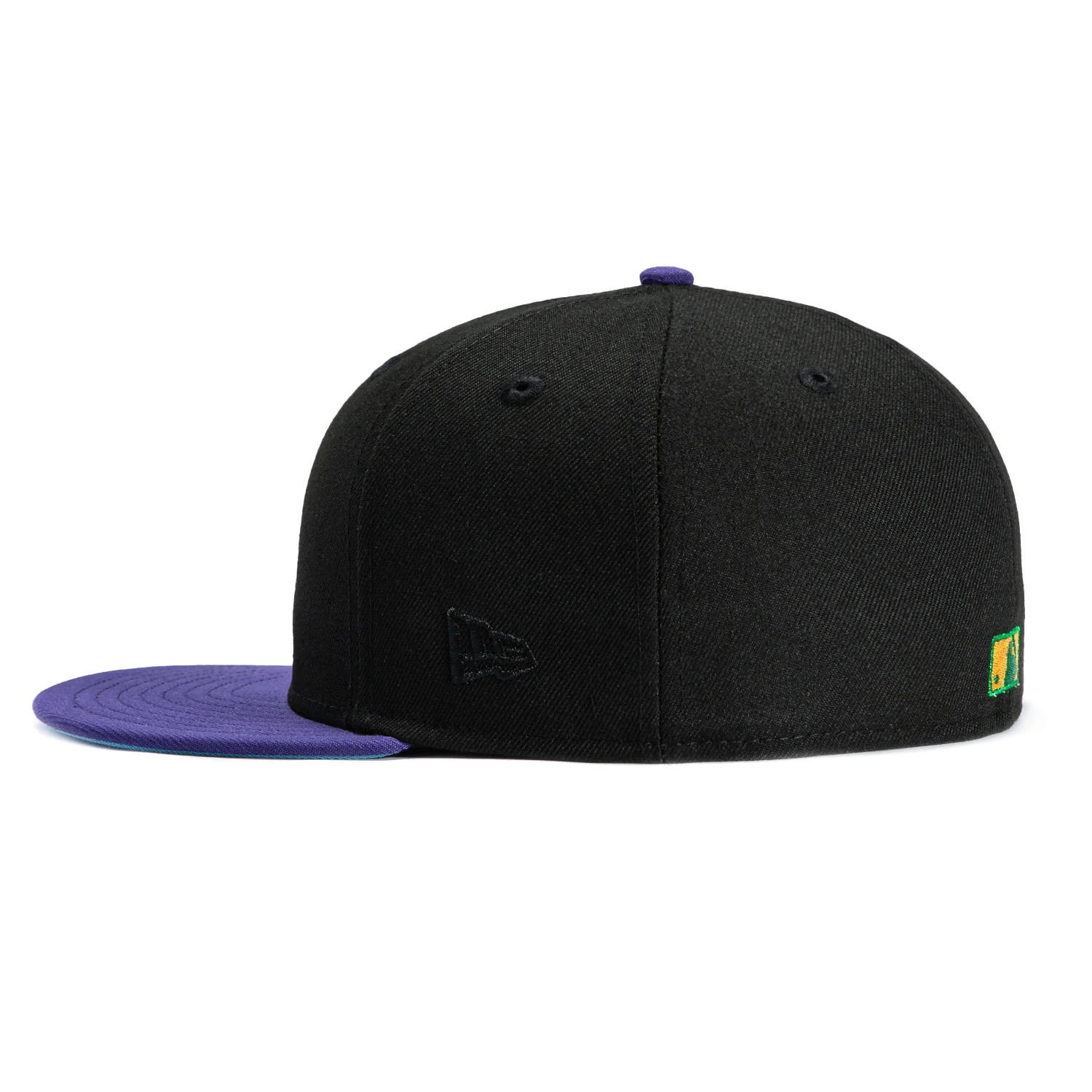 New Era 59Fifty San Francisco Giants 2012 World Series Patch Gradient Light Blue UV Hat - Black, Purple - Image 3