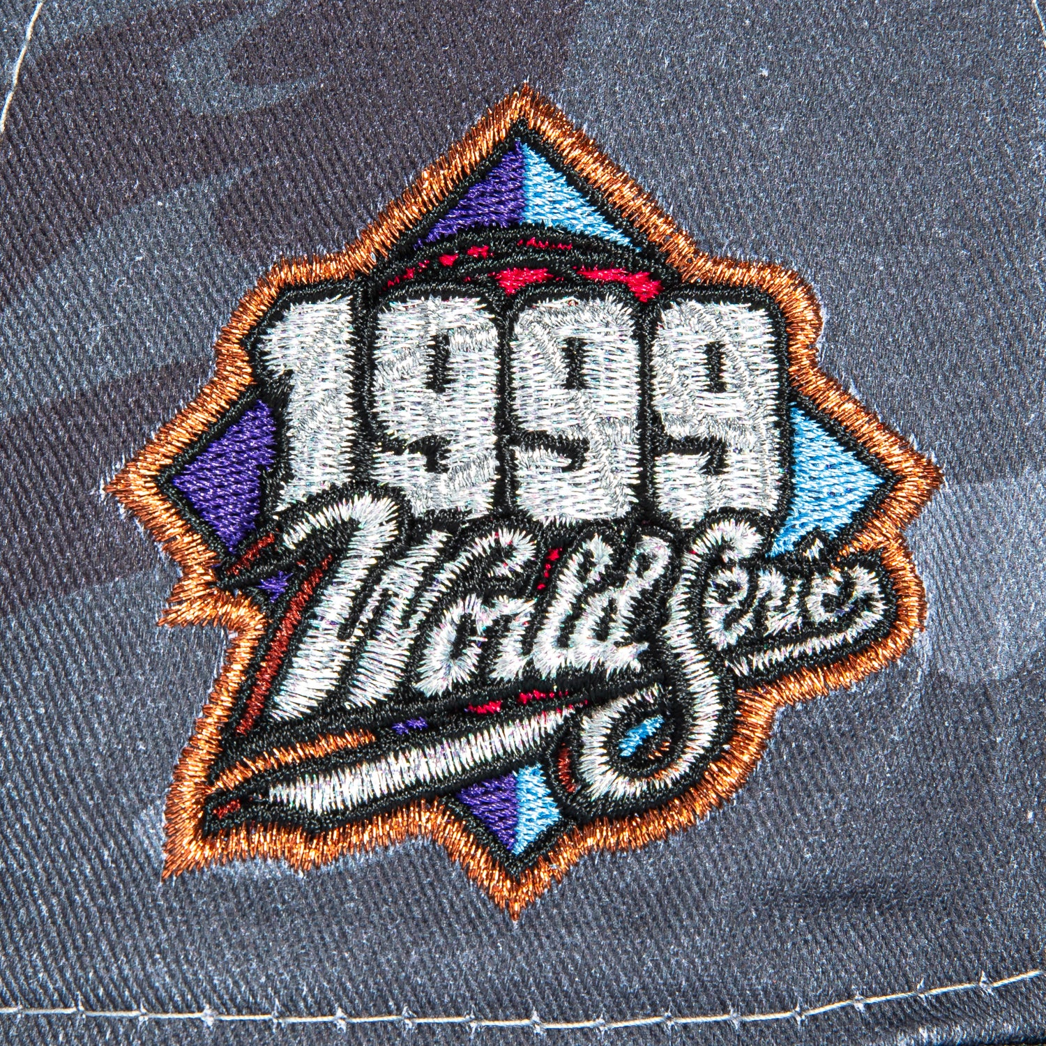 New Era 59Fifty New York Yankees 1999 World Series Patch Hat - Camo Grey, Camo Black - Image 5