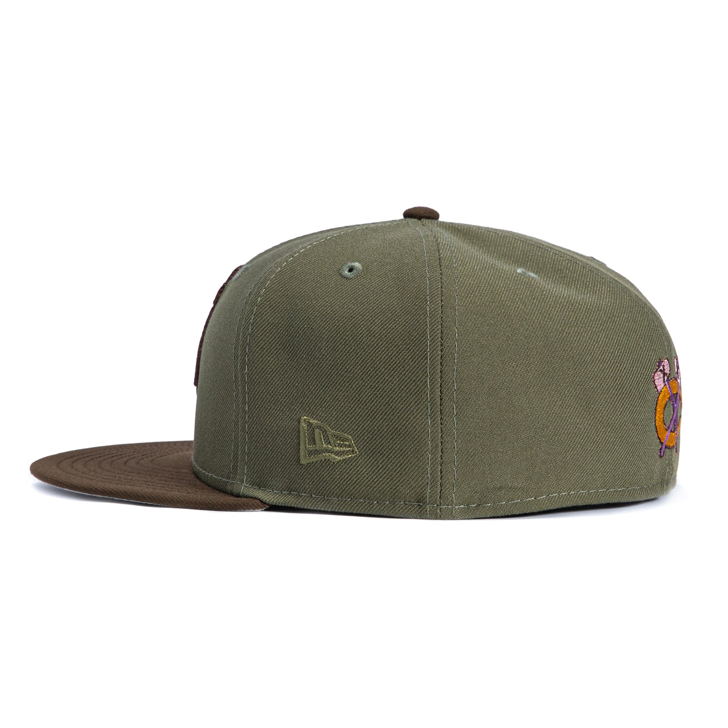 New Era 59Fifty Metallics Chicago Blackhawks Chicago Stadium Patch Hat - Olive, Brown - Image 3