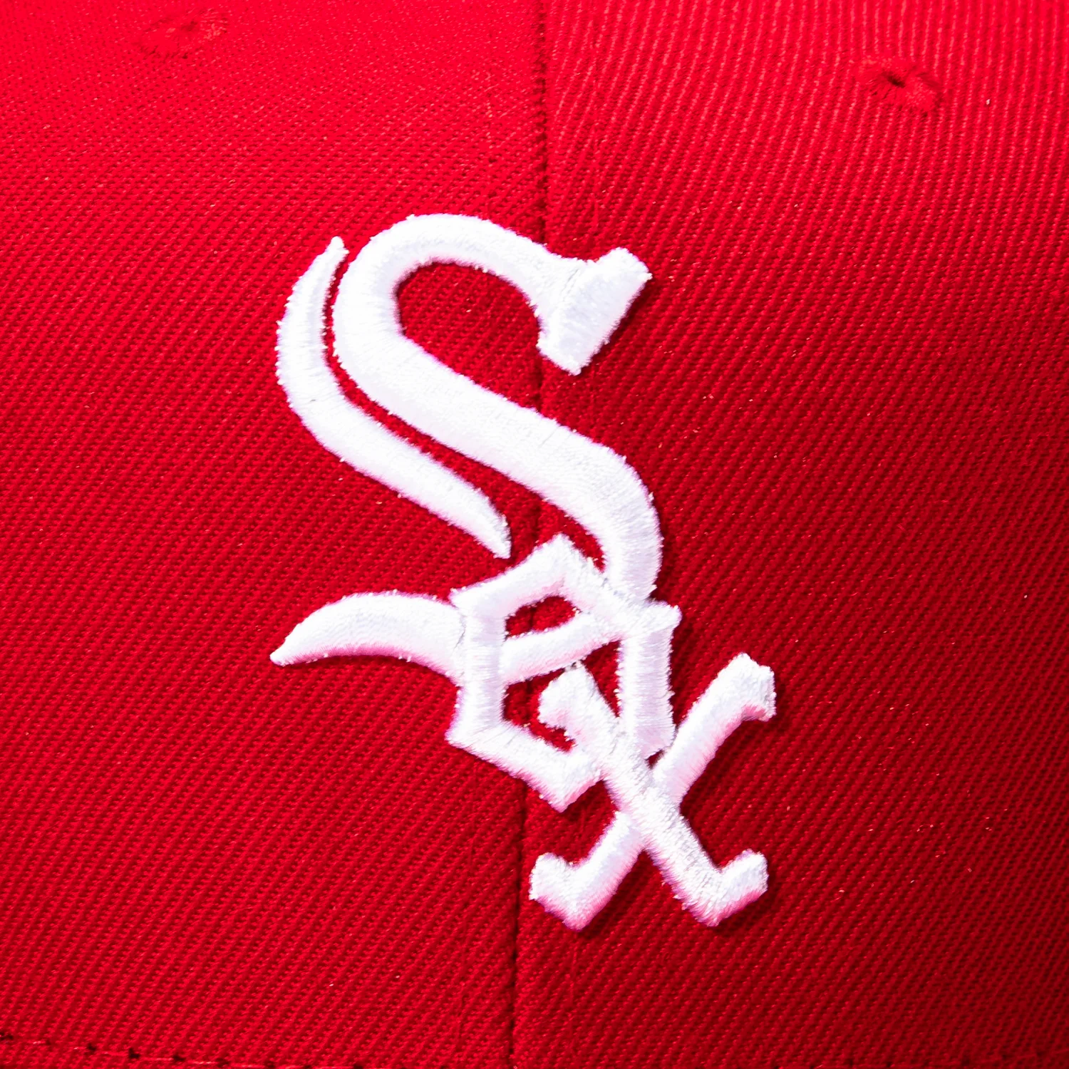 Mitchell & Ness Original Chicago White Sox Snapback Hat - Red, White - Image 3