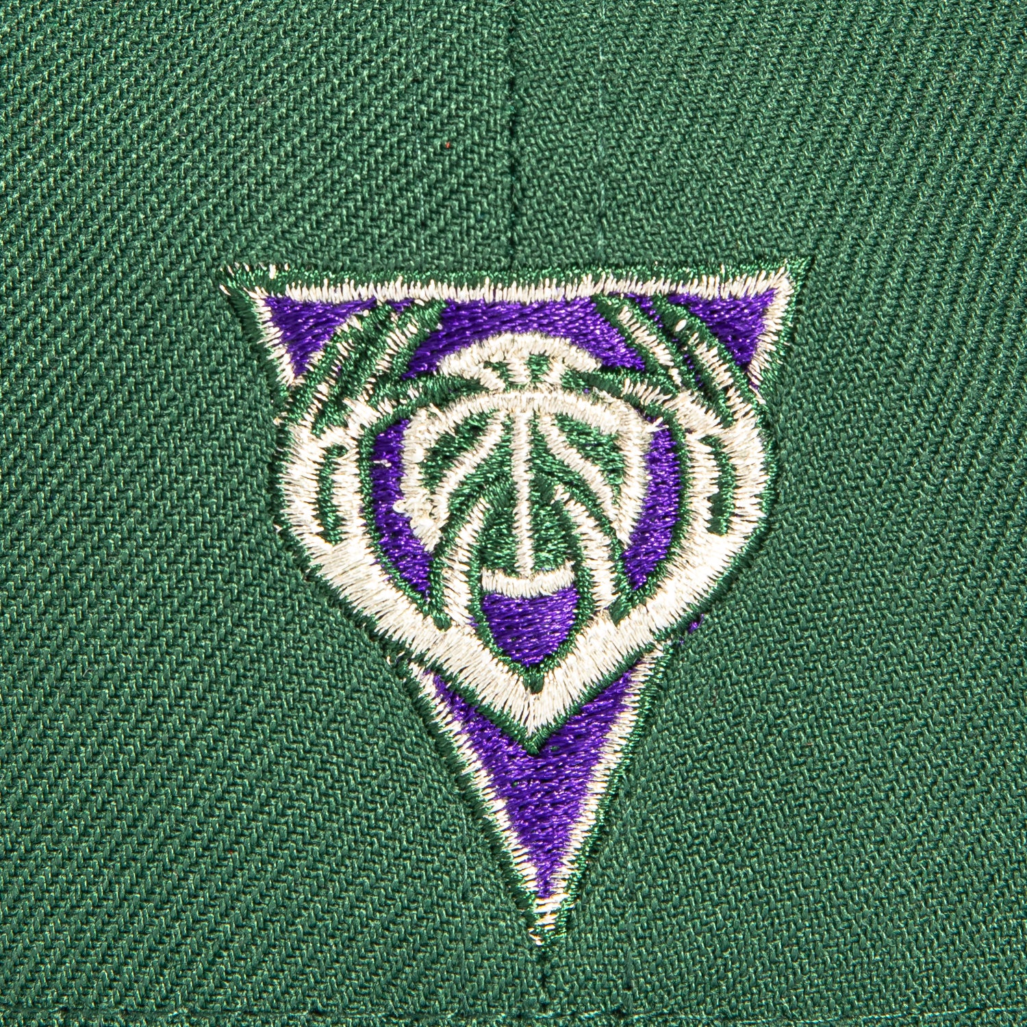 New Era 59Fifty Milwaukee Bucks 1993 Hat - Green, Purple - Image 5