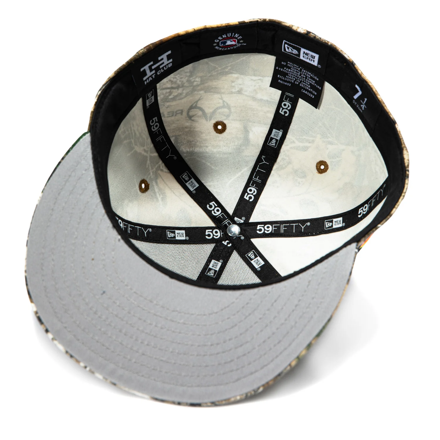 New Era 59Fifty Neon Realtree Philadelphia Phillies 1980 World Series Patch Alternate Hat - Realtree - Image 2