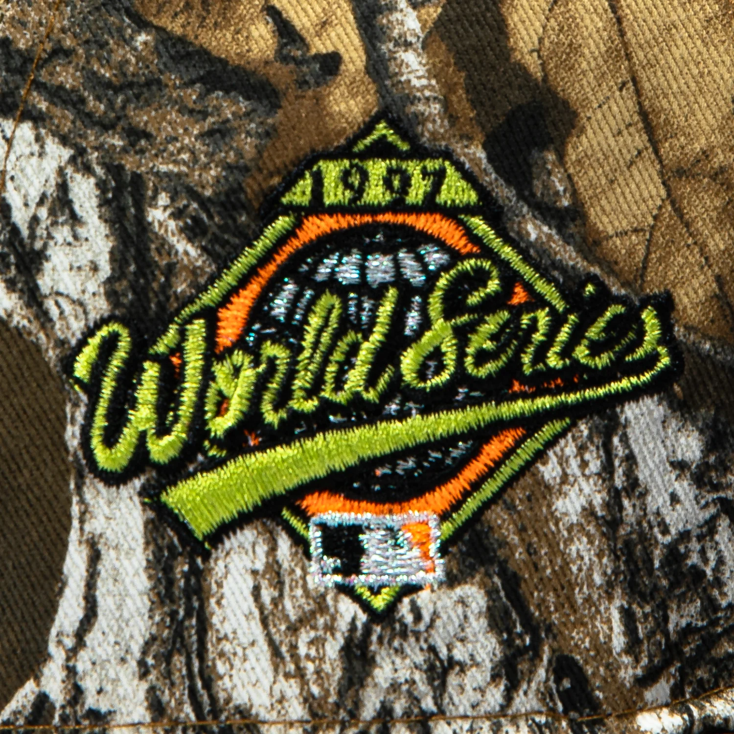 New Era 59Fifty Neon Realtree Miami Marlins 1997 World Series Patch Hat - Realtree - Image 5