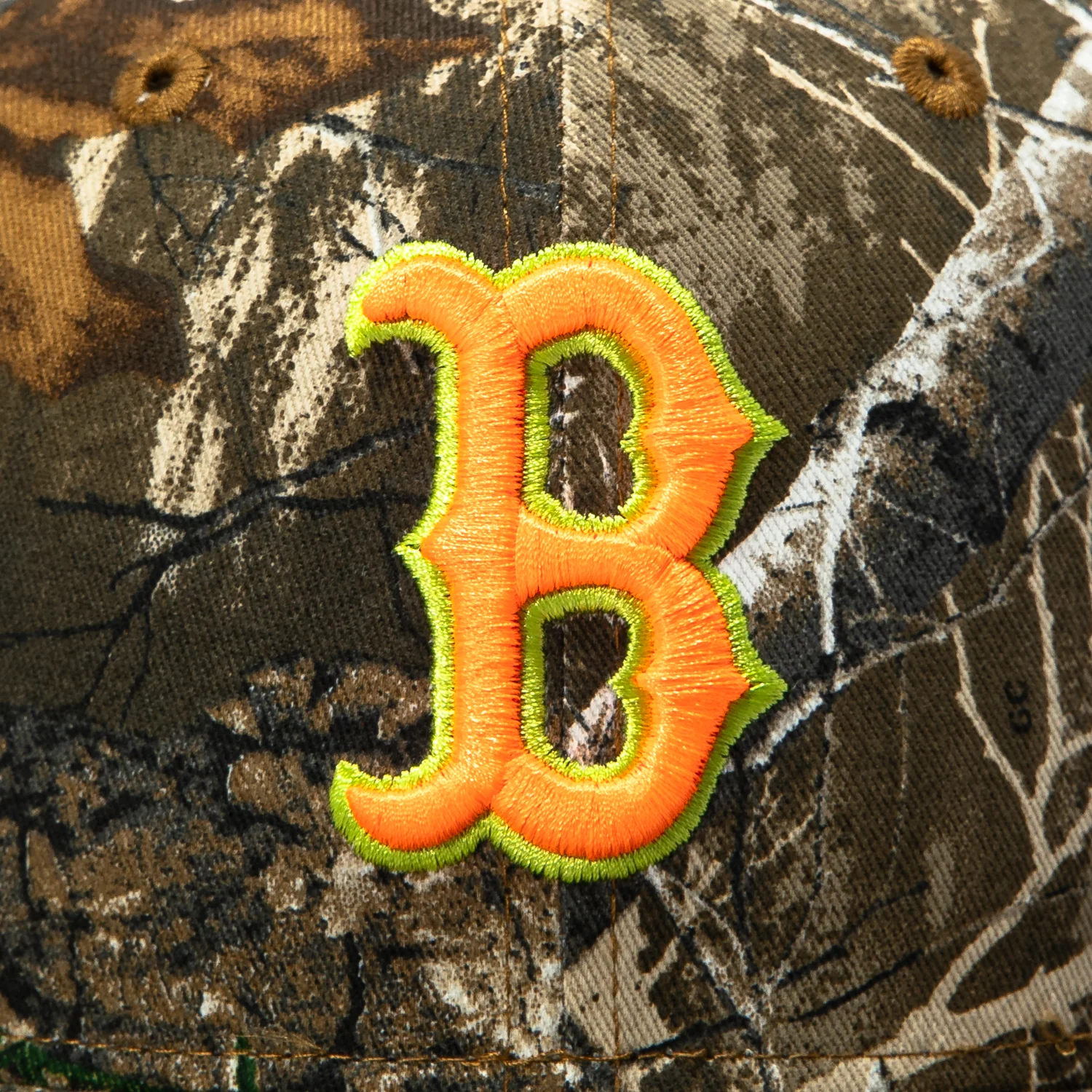 New Era 59Fifty Neon Realtree Boston Red Sox Fenway Park Patch Hat - Realtree - Image 4
