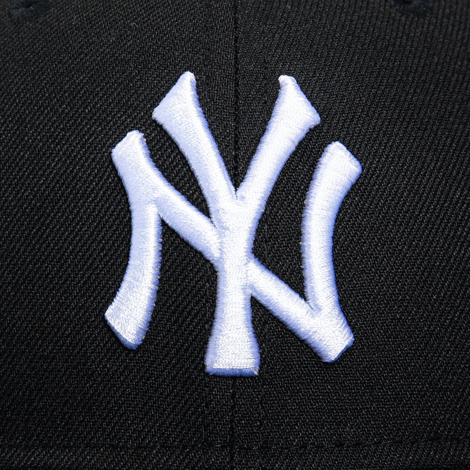 New Era 59Fifty New York Yankees Hat - Black, White - Image 4