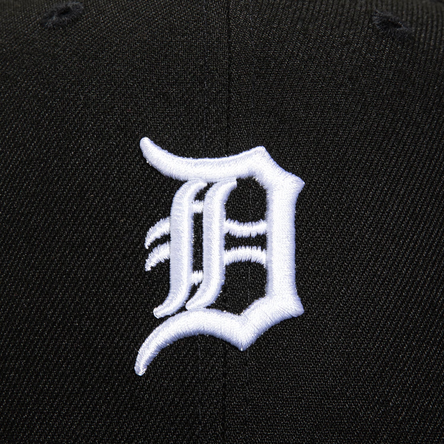 New Era 9Fifty MLB Basic Detroit Tigers Snapback Hat - Black, White - Image 3