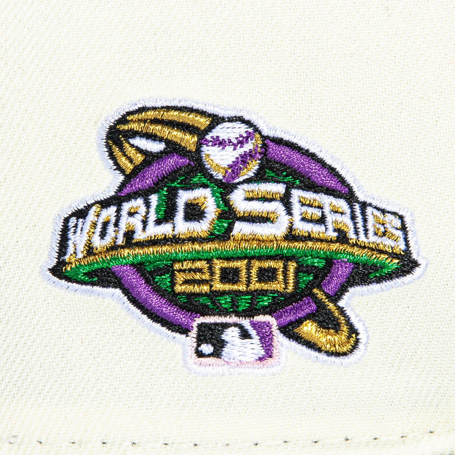 New Era 59Fifty Arizona Diamondbacks 2001 World Series Patch Script Pink UV Hat - White, Black, Purple - Image 5
