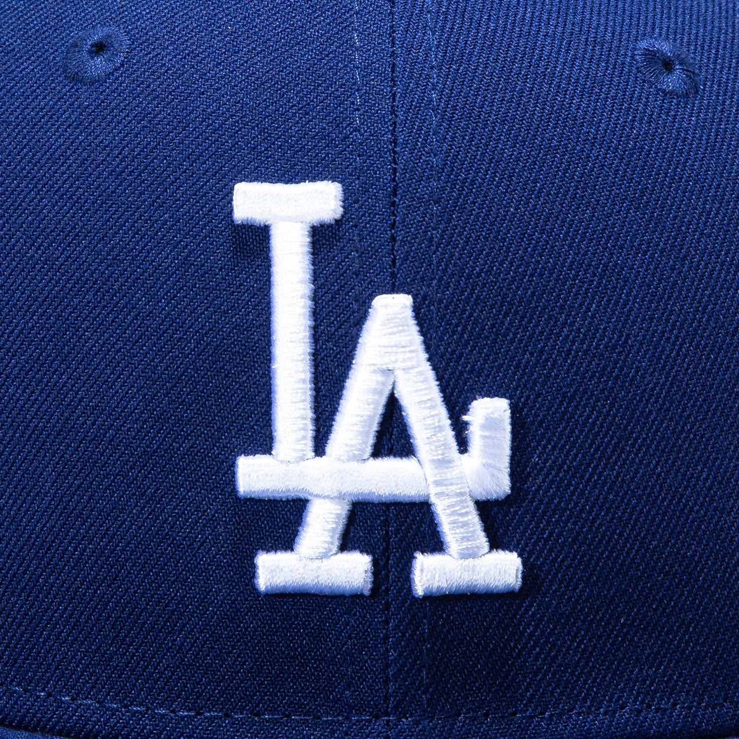 New Era 59Fifty Los Angeles Dodgers 2025 World Series Patch Pink UV Hat - Royal - Image 4