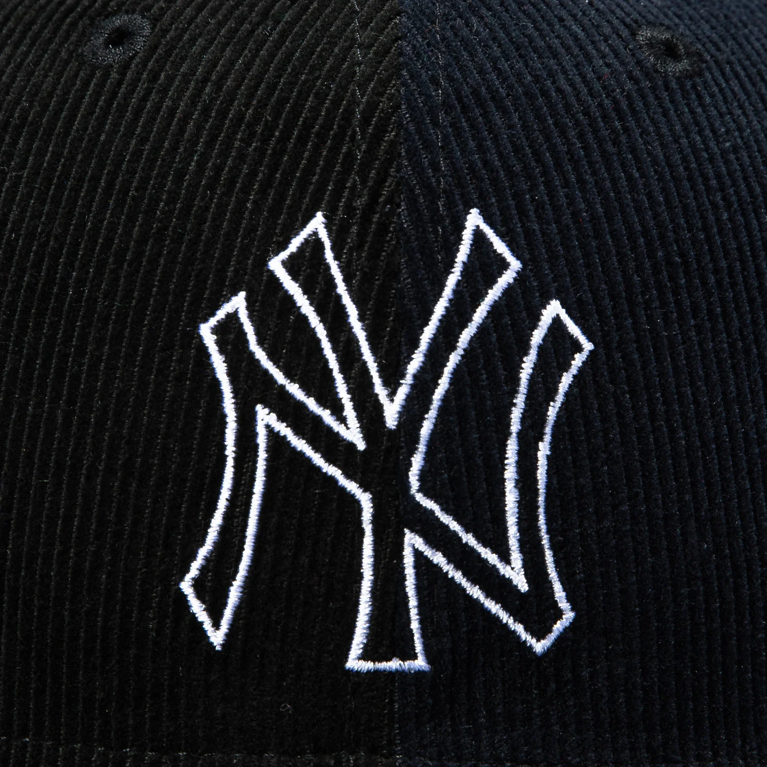 New Era 59Fifty New York Yankees 1996 World Series Patch Pinwheel Corduroy Hat - Navy, Black - Image 4