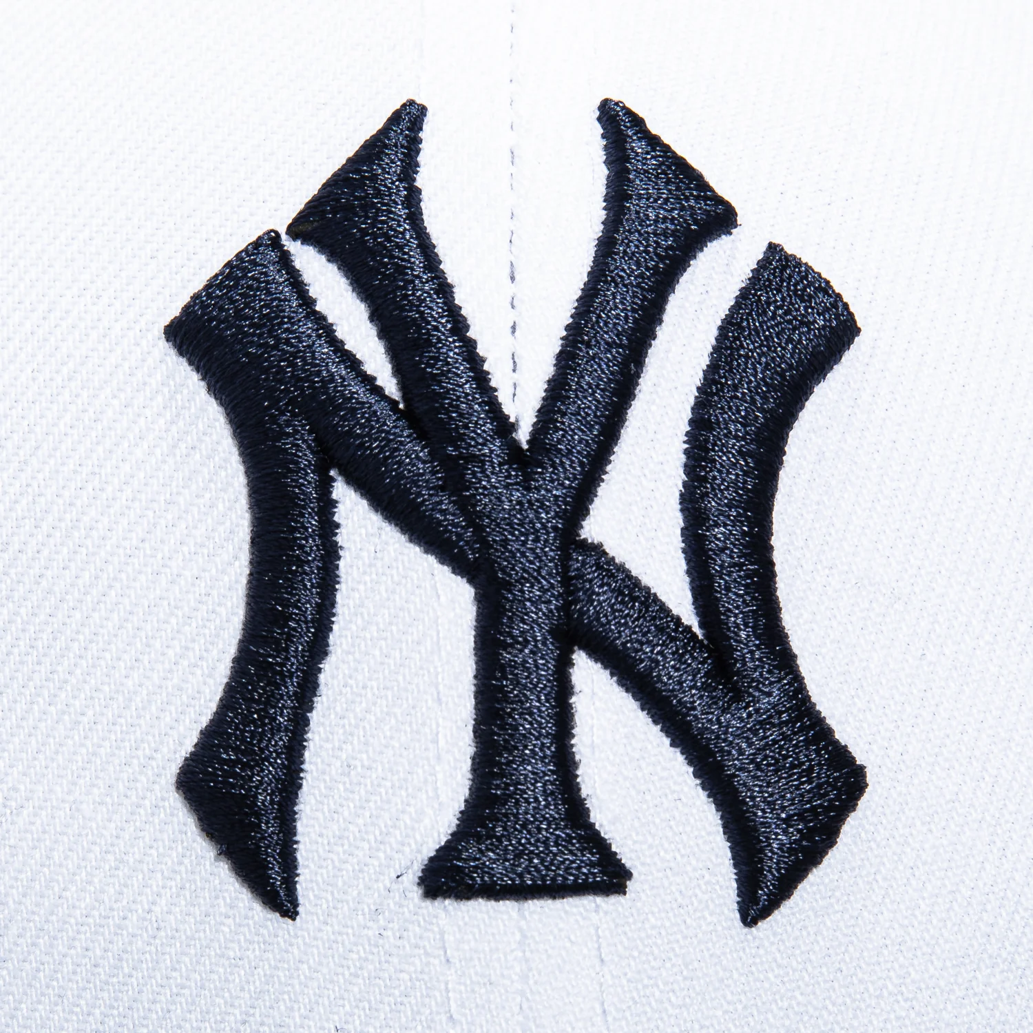 New Era 59Fifty New York Yankees 100th Anniversary Stadium Patch Pinwheel Realtree UV Hat - White, Green, Navy - Image 4
