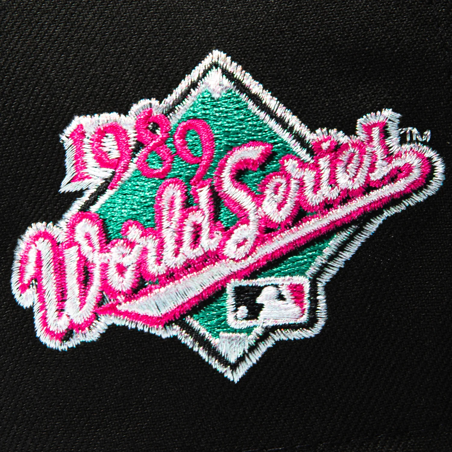 New Era 9Forty A-Frame Oakland Athletics 1989 World Series Patch Rose Snapback Hat - Black, Pink - Image 4