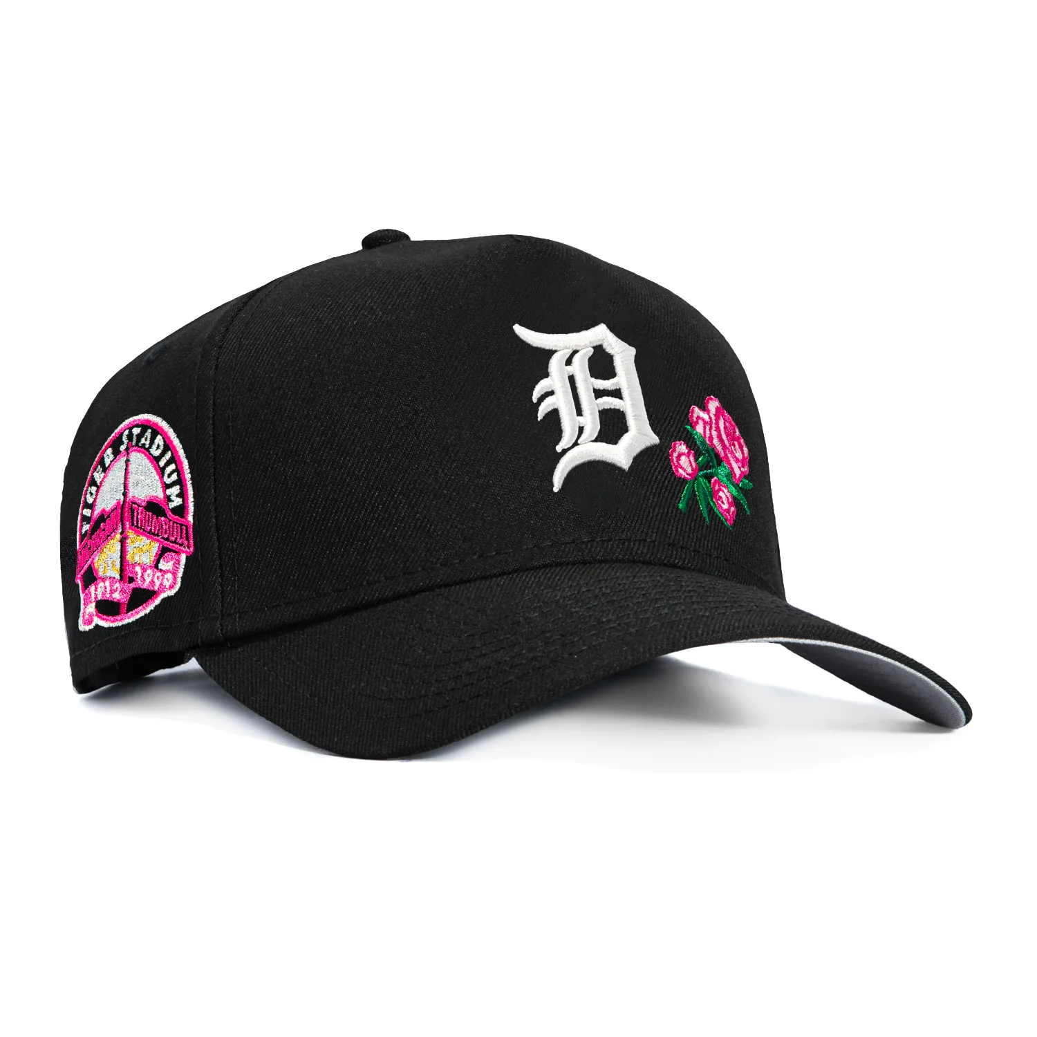 New Era 9Forty A-Frame Detroit Tigers Stadium Patch Rose Snapback Hat - Black, Pink