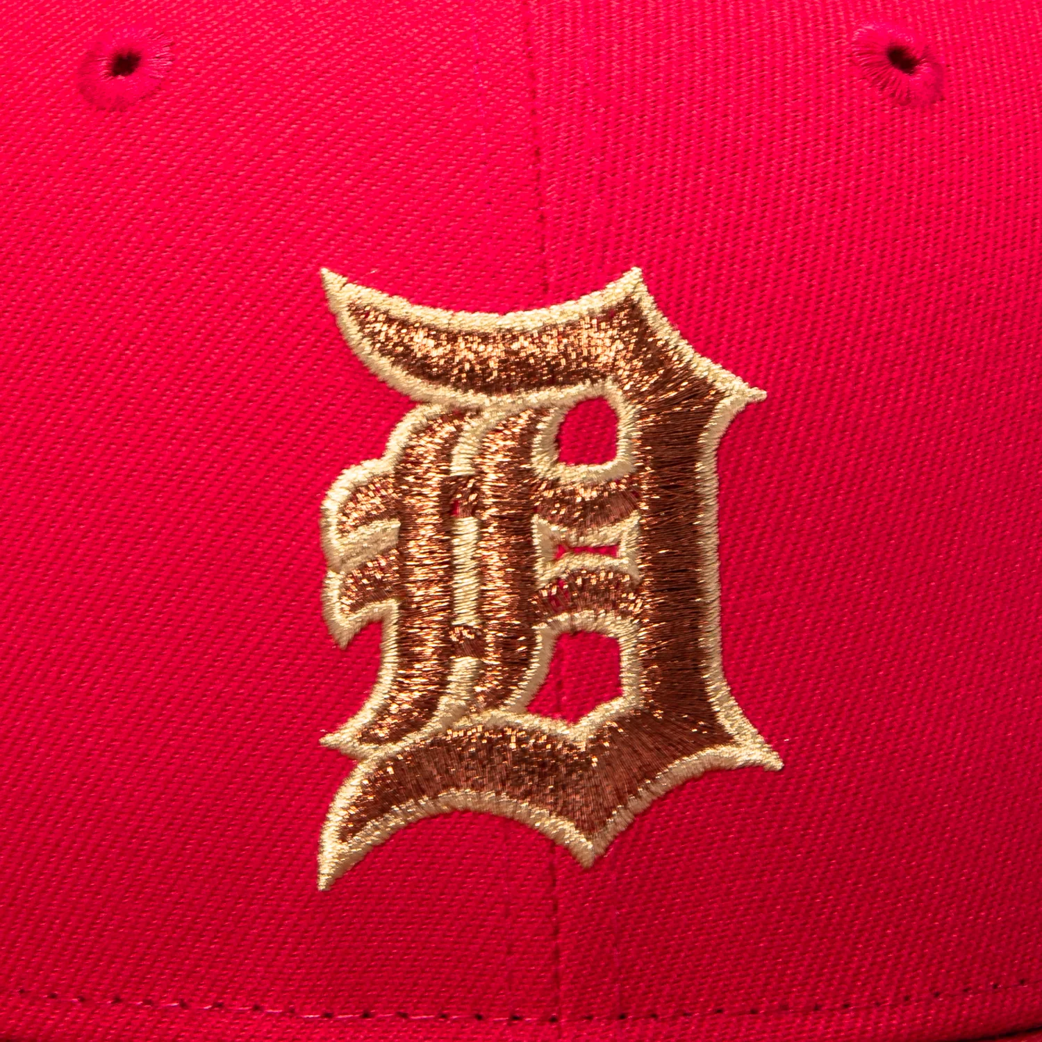 New Era 59Fifty Rotten Apple Detroit Tigers 1984 World Series Patch Hat - Magenta, Brick - Image 4