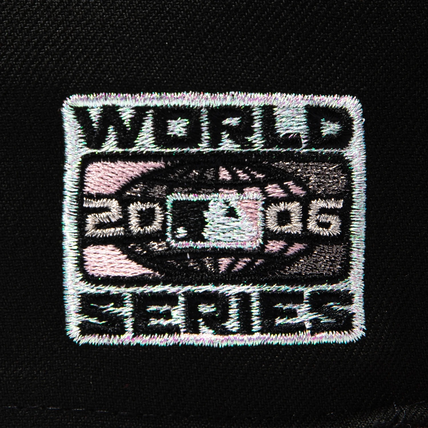 New Era 59Fifty Pink Rouge Detroit Tigers 2006 World Series Patch Hat - Black, Pink - Image 5