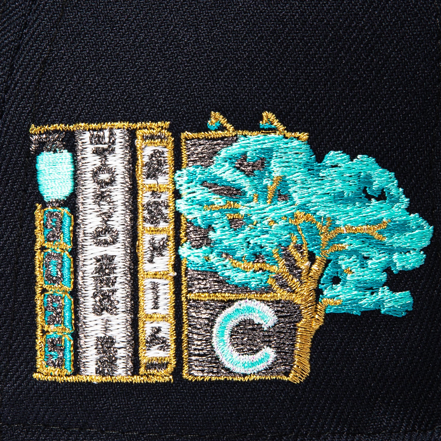 New Era 59Fifty Chicago Cubs 2025 Tokyo Series Patch Sea Glass UV 1979 Hat - Navy - Image 5