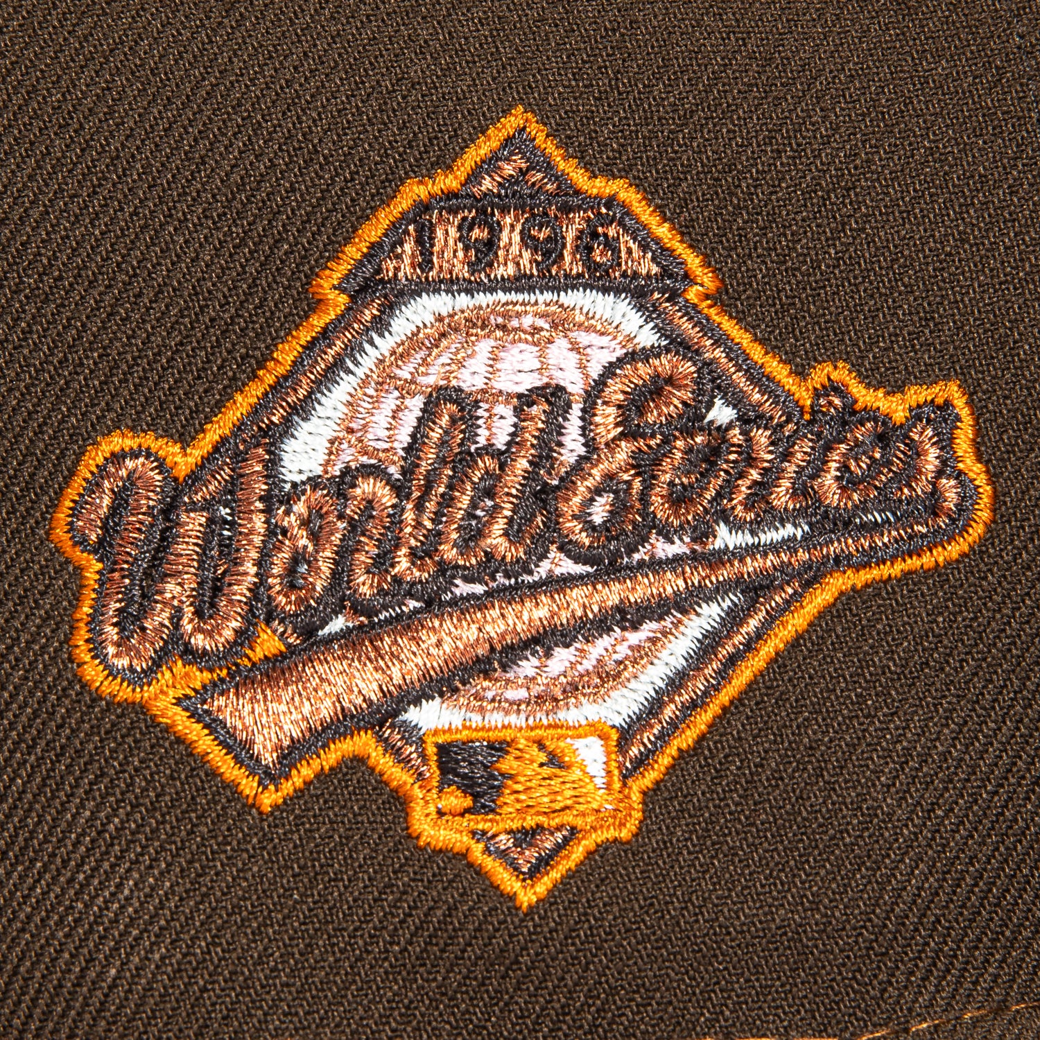 New Era 59Fifty Sepia New York Yankees 1996 World Series Patch Pinwheel Pink UV Hat - Khaki, Brown - Image 5