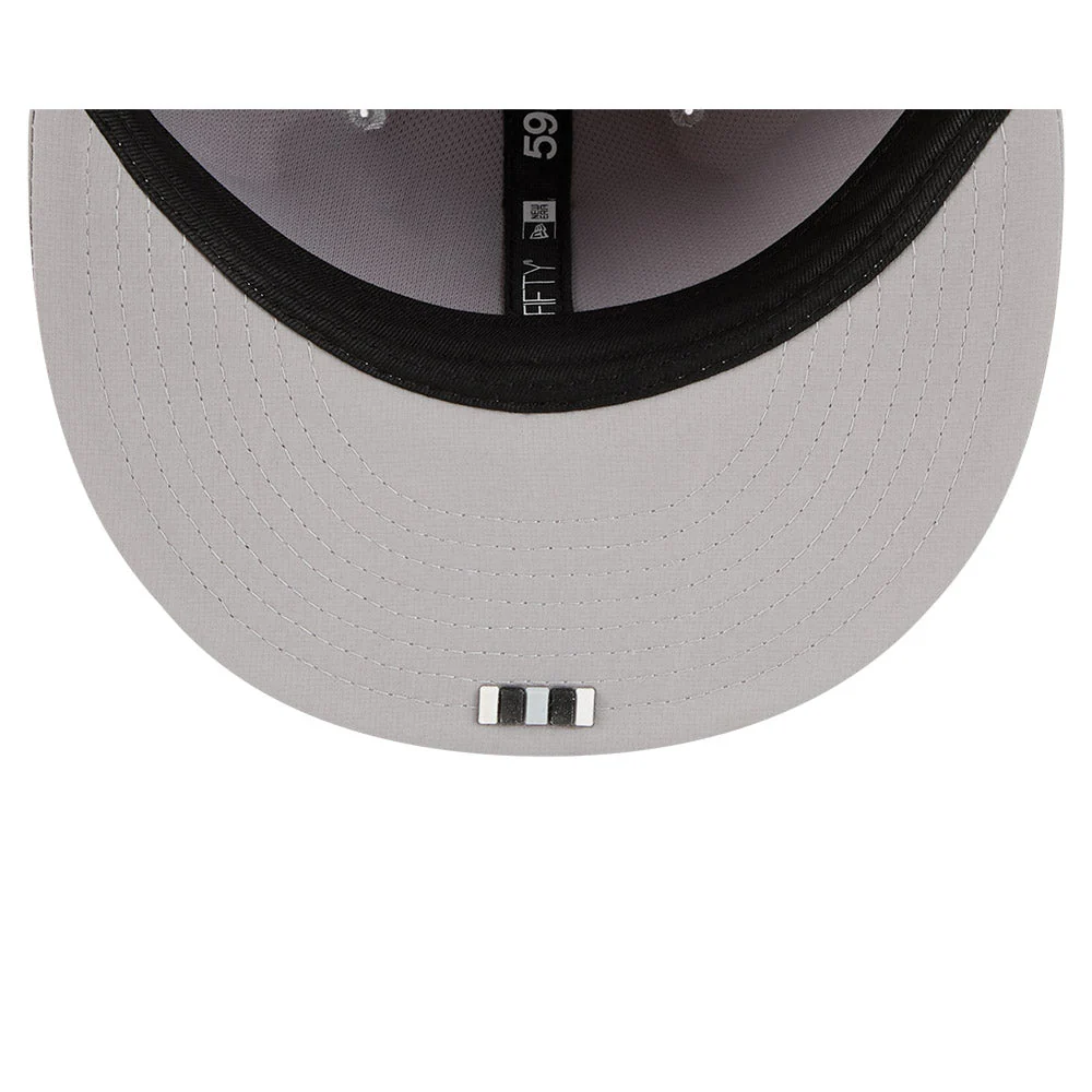 New Era 59Fifty Las Vegas Raiders 2025 Sideline Hat - Grey - Image 5