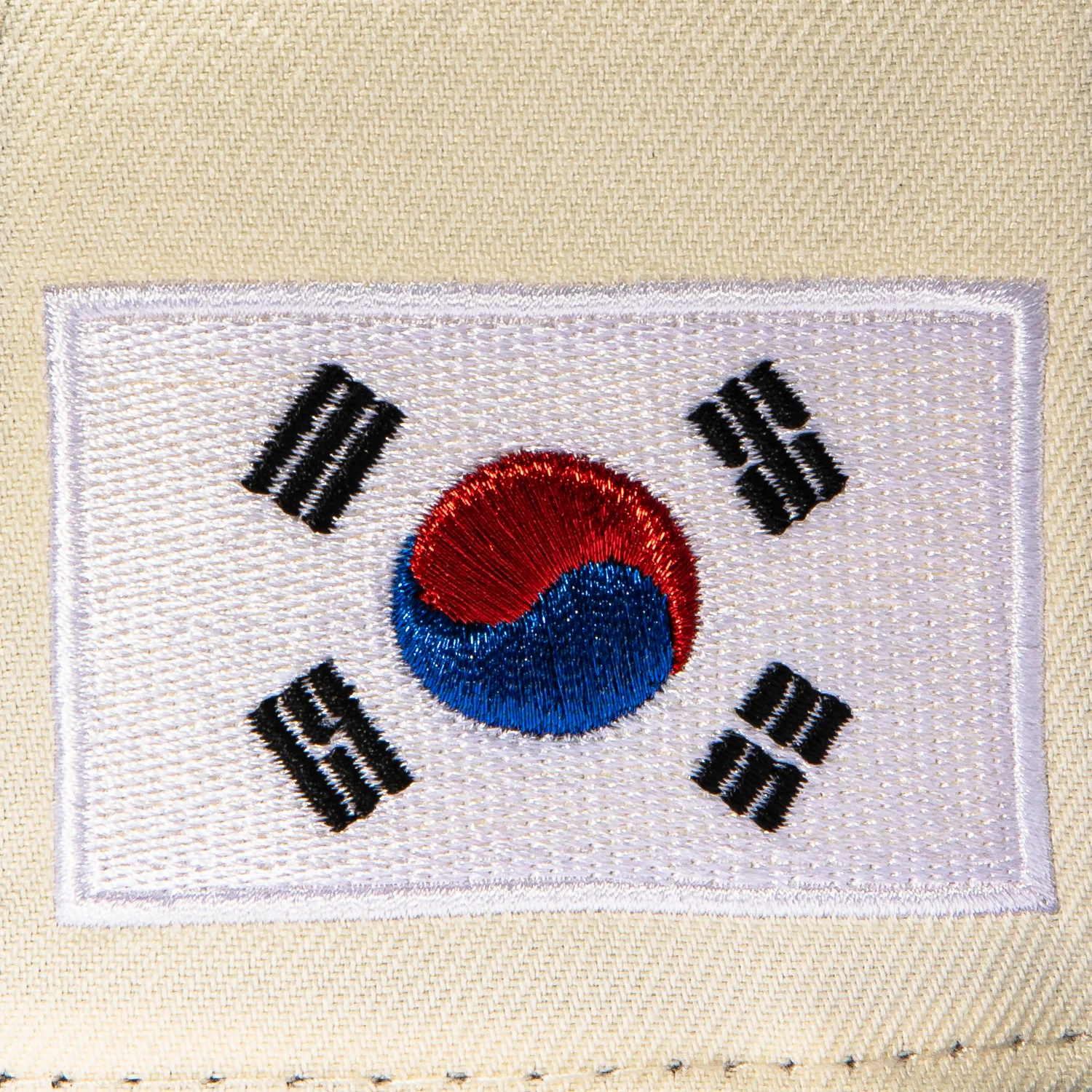 New Era 59Fifty Korea 2026 World Baseball Classic Korea Flag Patch Hat - White, Navy - Image 5